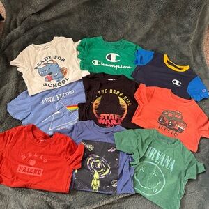 BUNDLE BOYS size 5T short sleeved set of 9